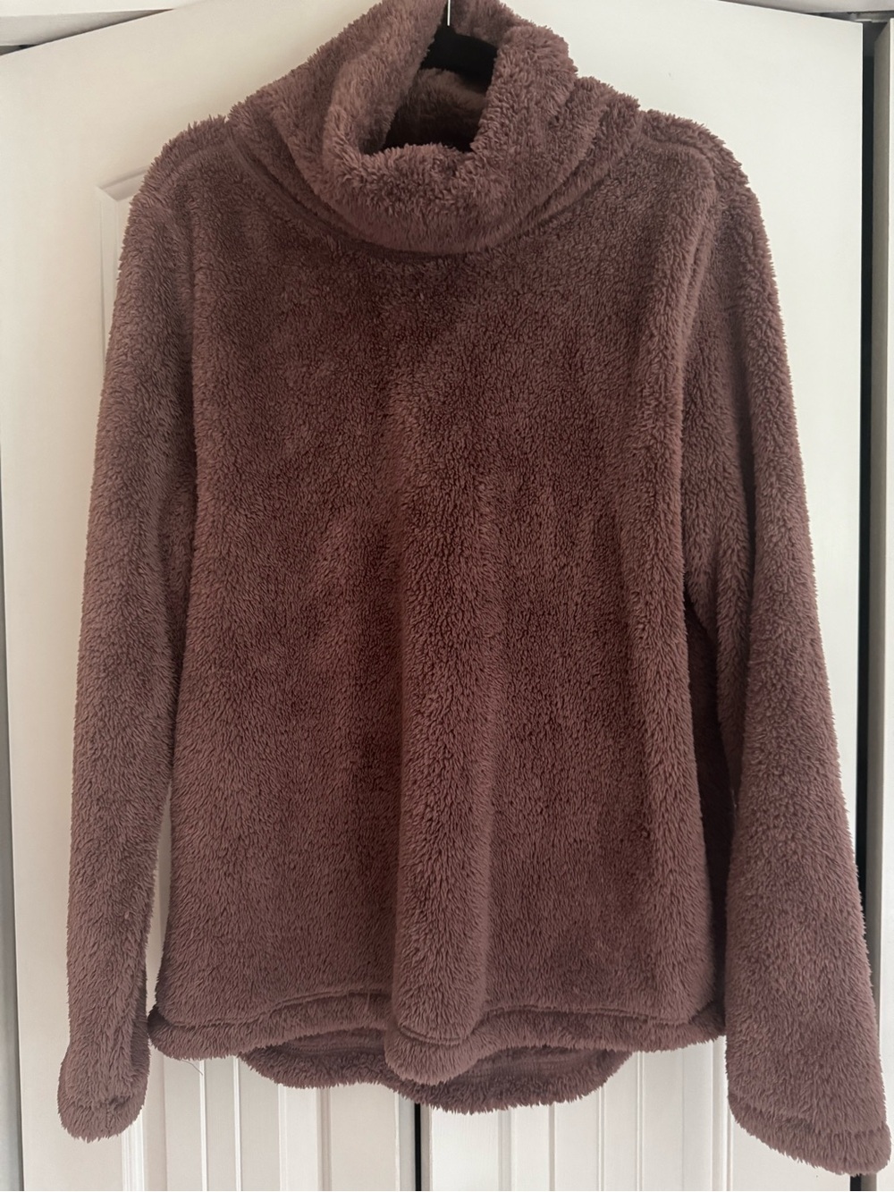 Zella Plush Hoodie in Dusty Mauve